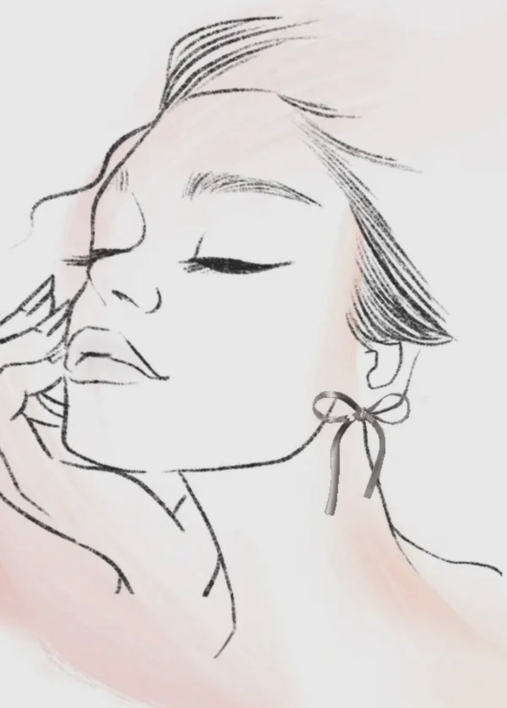 Short Bow Herringbone Earrings