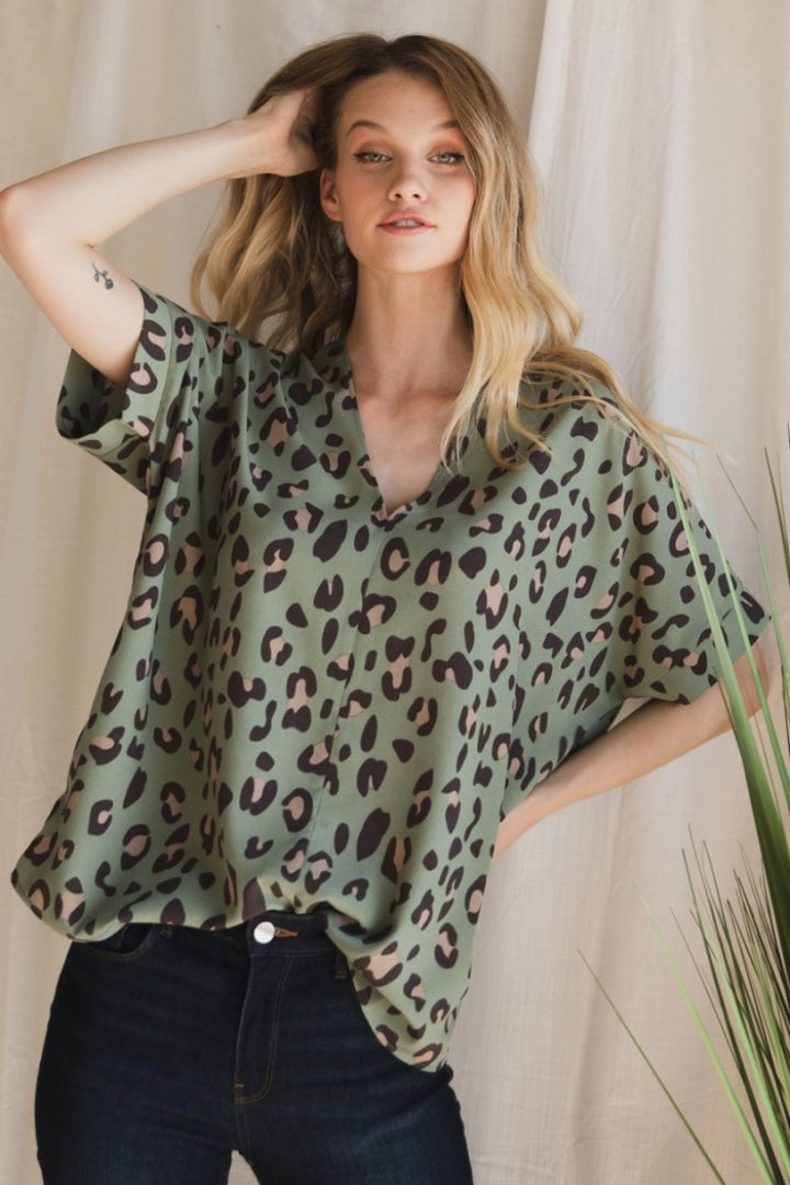 Leopard V-neck