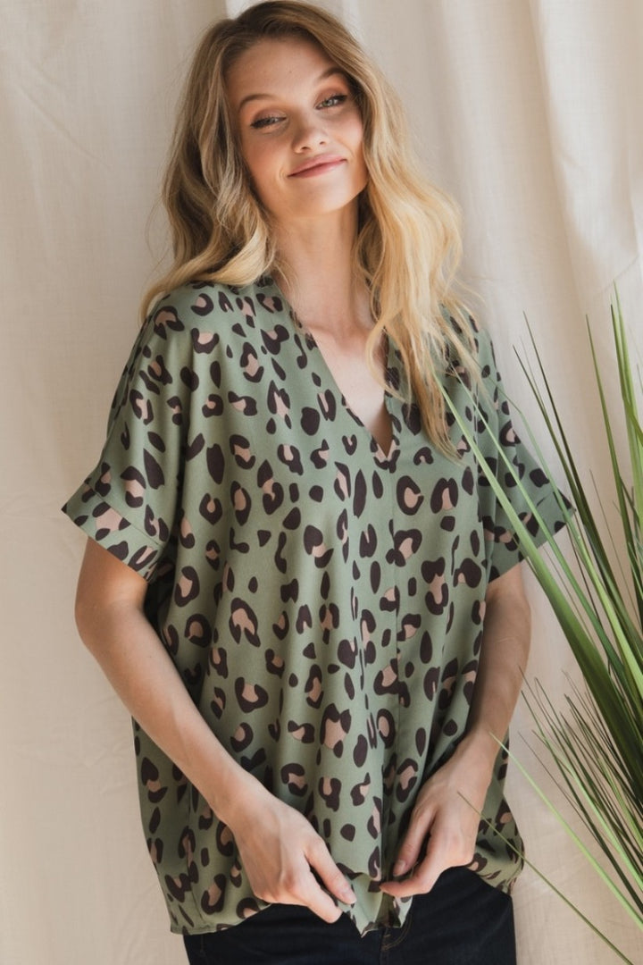 Leopard V-neck