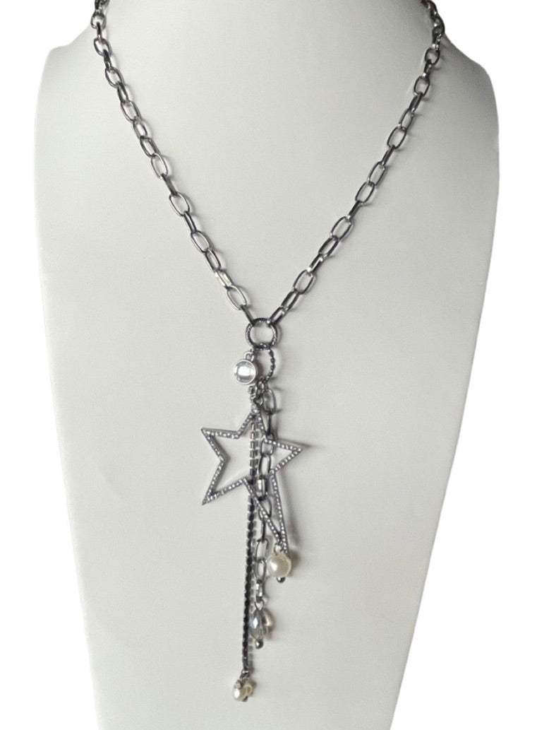 Single Star Necklace