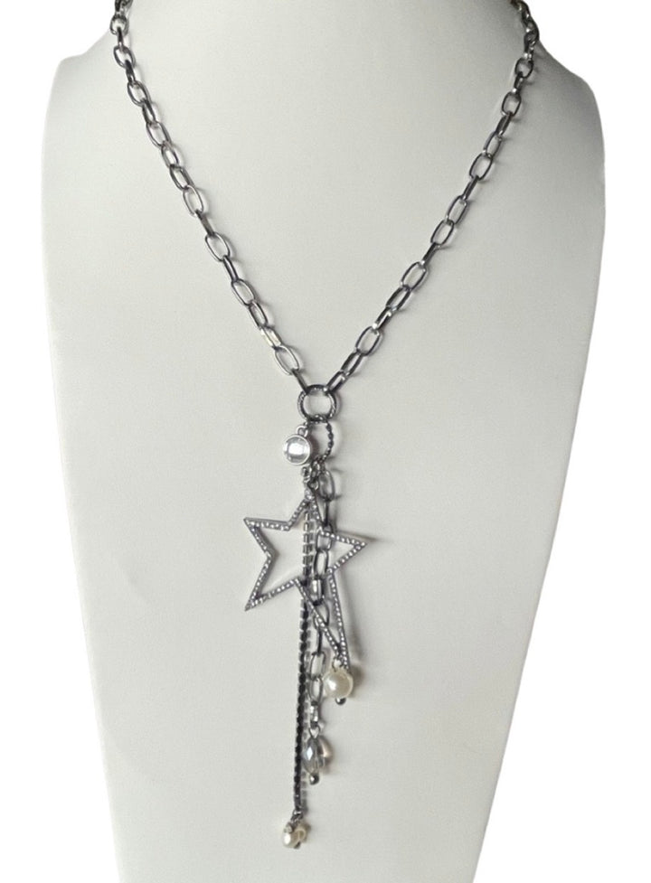 Single Star Necklace